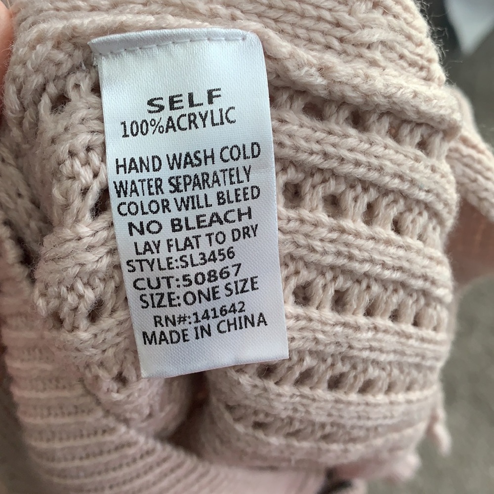 Knit sweater - Picture 3 of 5